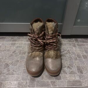 Kanna Brown and Tan Fur-Trimmed Boots